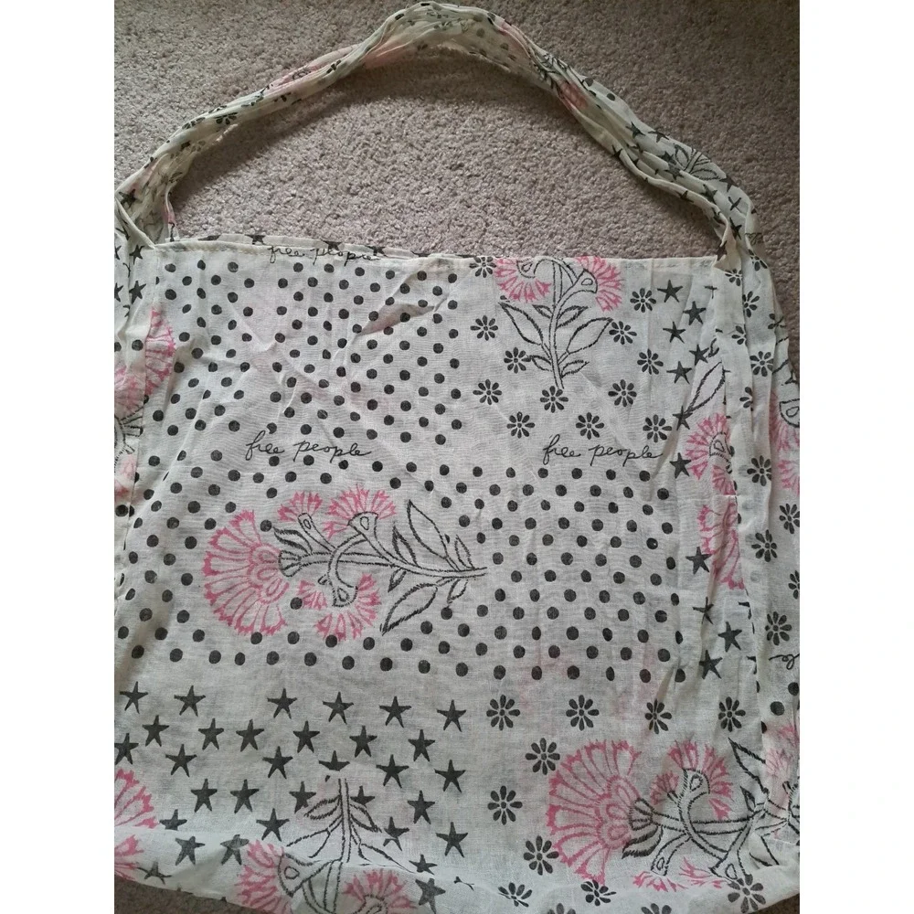 Free People  Cotton Large Shopping Bag Tote  17 X 16 X  5.5 Inches